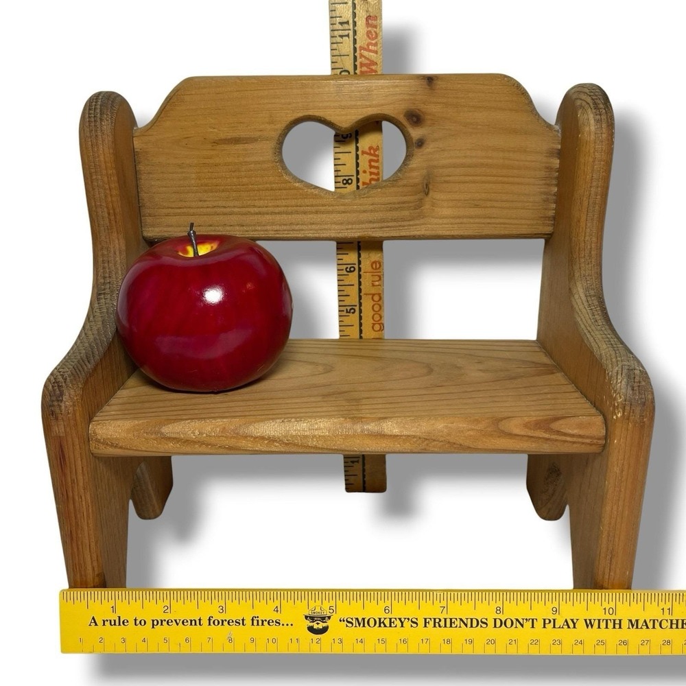 VTG Rustic Wooden Doll Bench Heart Cutout Country Folk Art Plant Stand Display - Picture 7 of 9